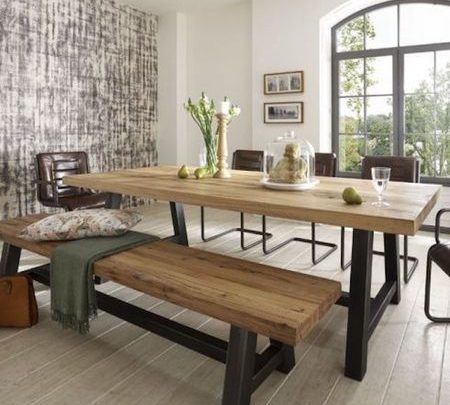4 Helpful Hints For Buying Oak Furniture