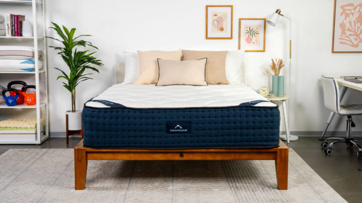 DreamCloud Hybrid Mattress Review – Everything You Need to Know!